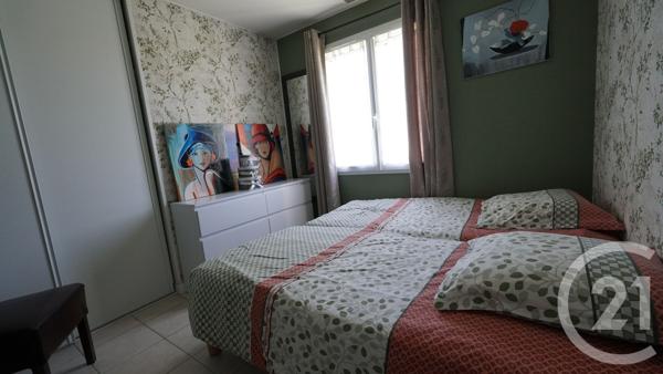Maison à vendre  4 pièces - 82 m 2   SAUJON  - 17