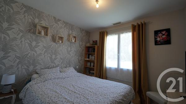 Maison à vendre  4 pièces - 82 m 2   SAUJON  - 17