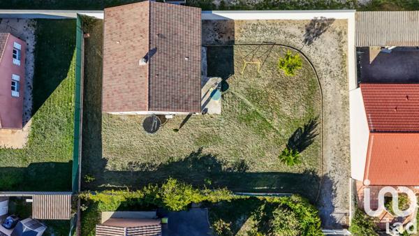 Maison à vendre 4 pièces 90 m² Saint-Étienne-de-Fontbellon