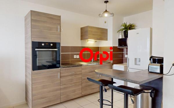 Appartement à vendre    2 pièces • 41 m2 Vaulx-en-Velin