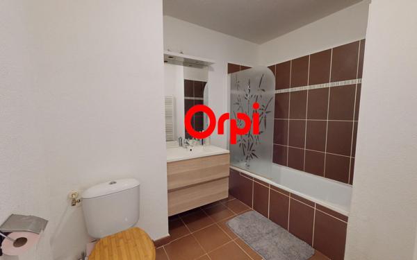 Appartement à vendre    2 pièces • 41 m2 Vaulx-en-Velin