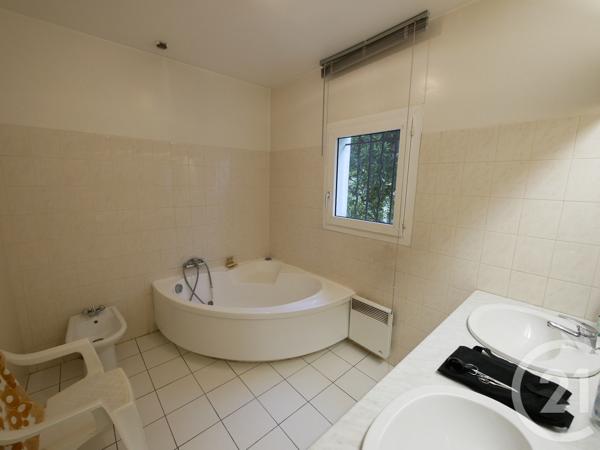 Maison à vendre  5 pièces - 108,55 m 2   DAX  - 40