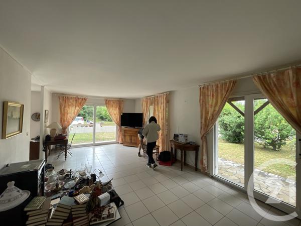 Maison à vendre  5 pièces - 108,55 m 2   DAX  - 40