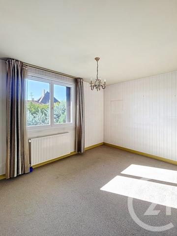 Appartement F5 à vendre  5 pièces - 113,83 m2 BEAUMONT - 63