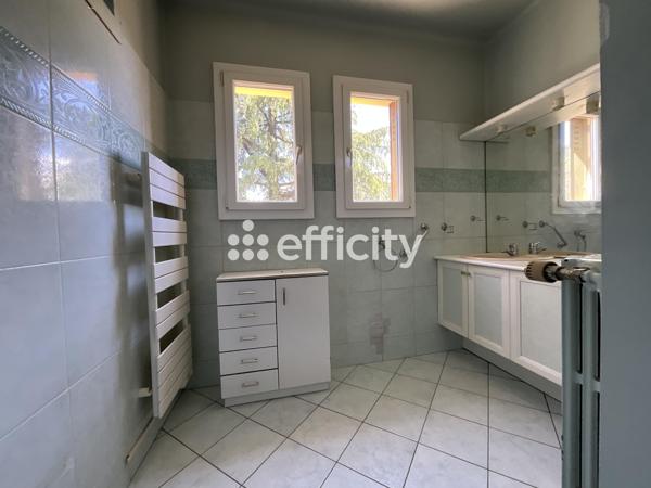 Maison 7 pièces - 162 m²