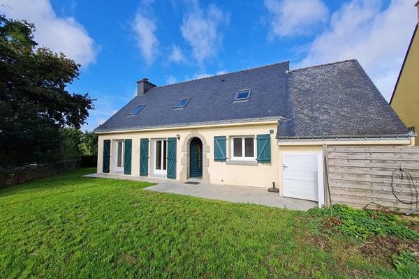 Maison à louer - 4 pièces - 121 m² JOSSELIN (56120)