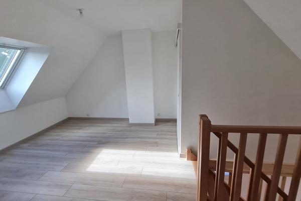 Maison à louer - 4 pièces - 121 m² JOSSELIN (56120)