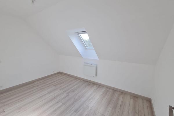 Maison à louer - 4 pièces - 121 m² JOSSELIN (56120)