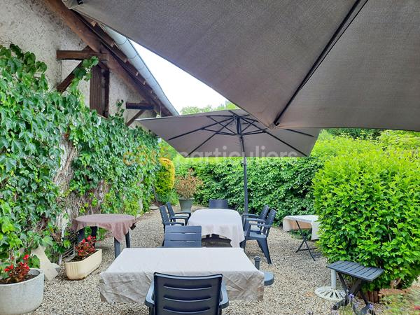 Vente
                Fonds de commerce253 m² - PARCEY (39100)