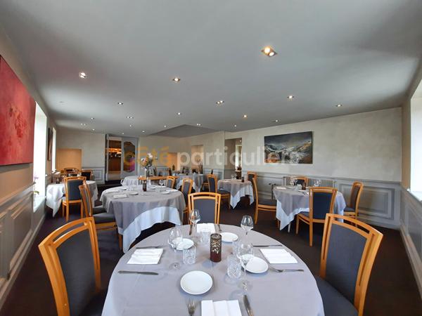 Vente
                Fonds de commerce253 m² - PARCEY (39100)