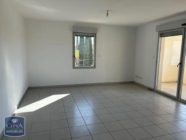 Appartement à louer 4 pièces 79.14m² Orange (84100)