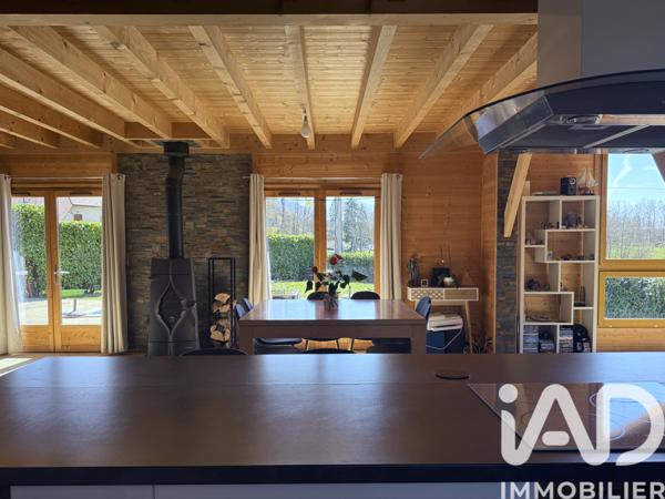 Maison à vendre 6 pièces 142 m² La Roche-sur-Foron