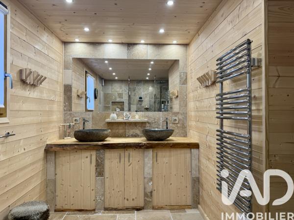Maison à vendre 6 pièces 142 m² La Roche-sur-Foron