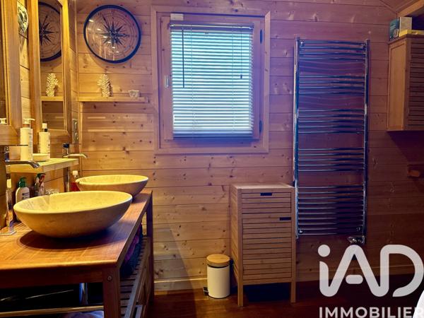 Maison à vendre 6 pièces 142 m² La Roche-sur-Foron