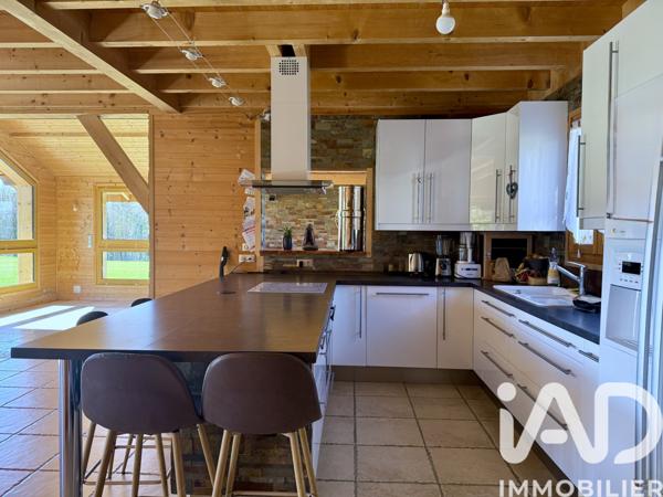 Maison à vendre 6 pièces 142 m² La Roche-sur-Foron