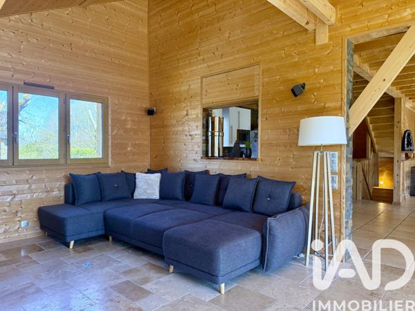 Maison à vendre 6 pièces 142 m² La Roche-sur-Foron