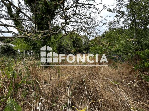 À vendre Terrain 691 m² - La Ferrière 85280