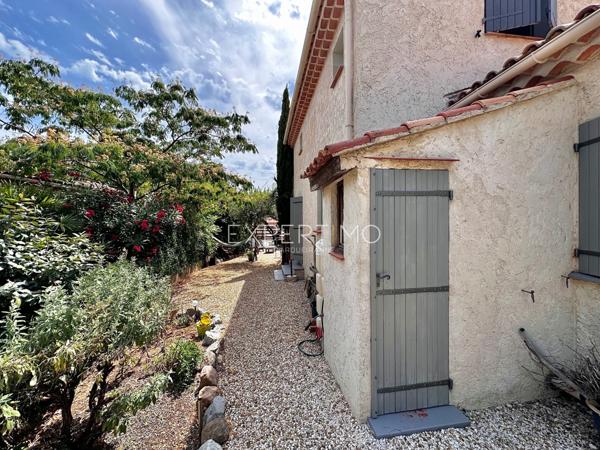 Carqueiranne (83320) Maison proche de toutes les commodités