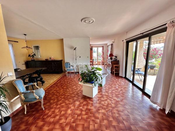 Carqueiranne (83320) Maison proche de toutes les commodités