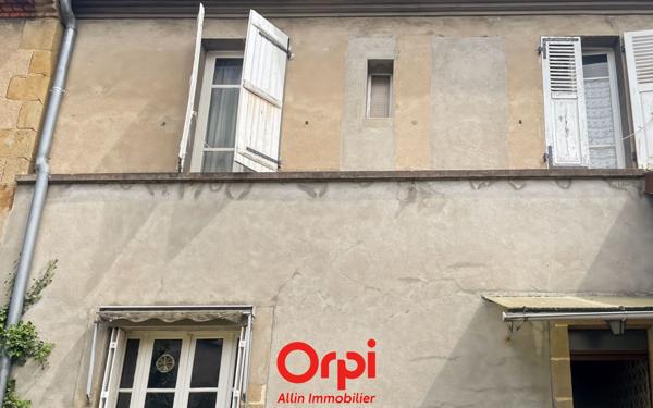 Maison à vendre    4 pièces •  Cosne-d'Allier