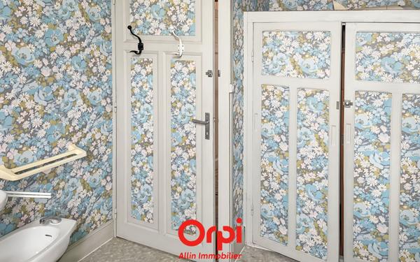 Maison à vendre    4 pièces •  Cosne-d'Allier
