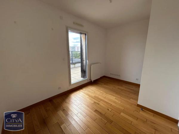 Appartement à louer 5 pièces 126.67m² Talant (21240)