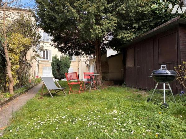 Appartement avec jardin privatif.