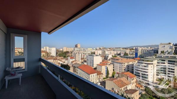 Appartement F4 à vendre  4 pièces - 98,71 m 2   AUBAGNE  - 13
