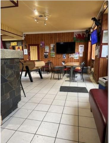 Fonds de commerce à vendre proche de CARHAIX PLOUGUER (29)