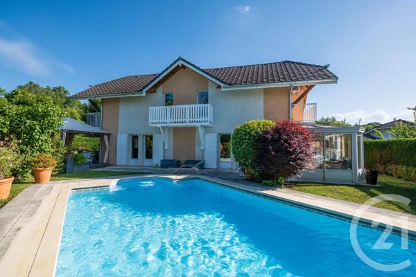 Maison à vendre  6 pièces - 198,37 m 2   SCIEZ  - 74