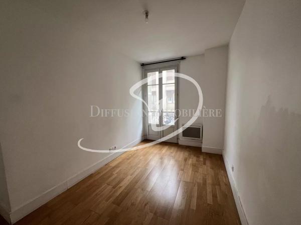 Appartement  - 2 pièces  - 41.95 m² -  305 000 € - À vendre