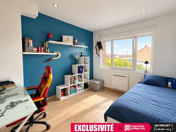 Semi Individuelle - 5 chambres - cave - jardin - garage -130 m2