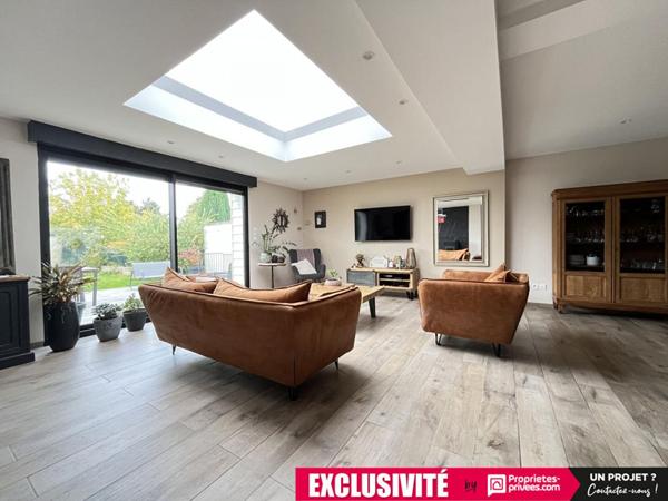 Semi Individuelle - 5 chambres - cave - jardin - garage -130 m2