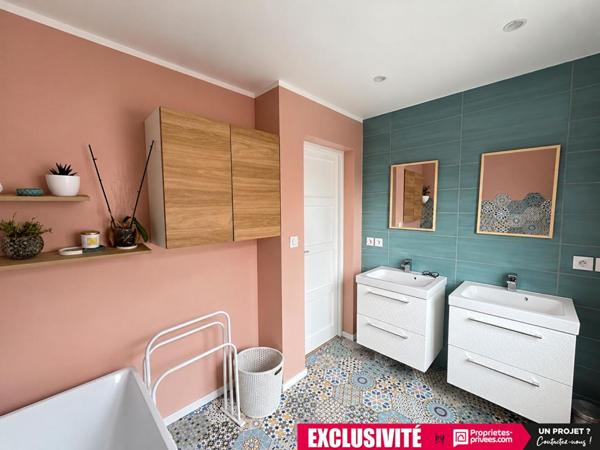 Semi Individuelle - 5 chambres - cave - jardin - garage -130 m2