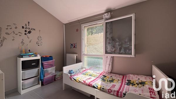 House for sale 3 rooms 53 m² Marseille 11