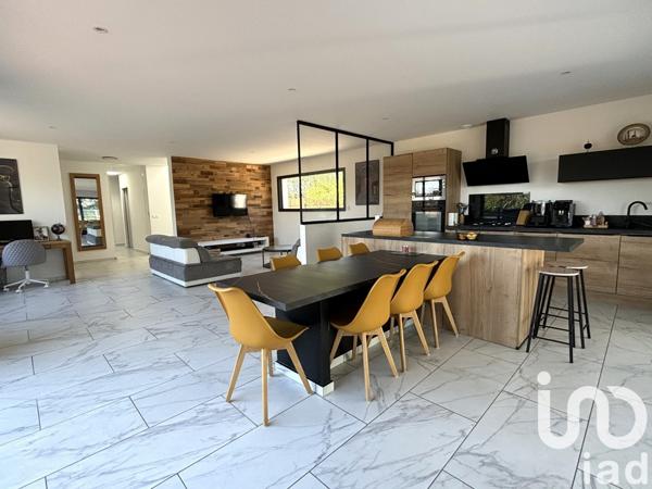 Maison 5 pièces de 150 m² à Le Soler (66270)