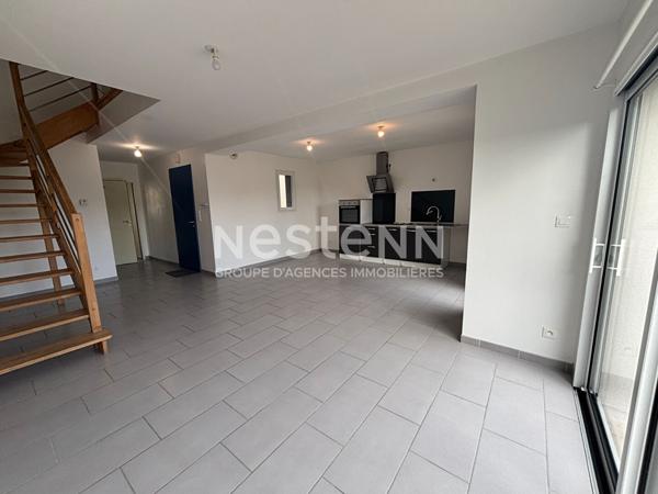 Maison 3 chambres 90m2, garage et jardin