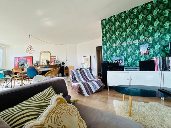 Appartement 4 pièce(s) 128 m2 - Centre-ville - Emplacement n°1