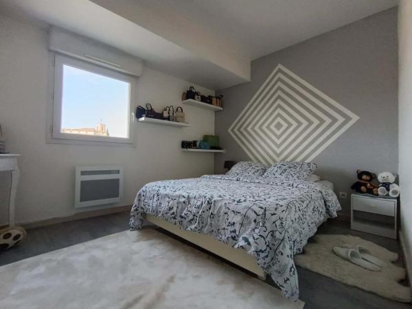 Appartement Istres 3 pièce(s) 65 m2 TERRASSE ET GARAGE