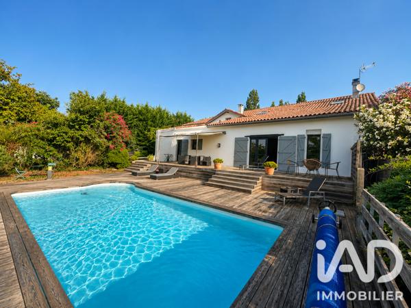Maison à vendre 8 pièces 275,3 m² Saint-Aubin
