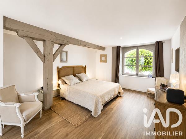 Maison à vendre 8 pièces 275,3 m² Saint-Aubin