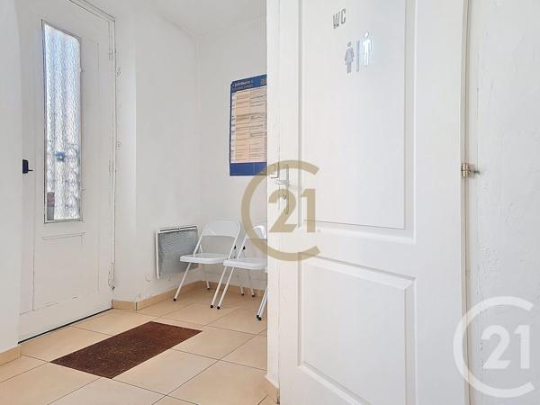 Appartement Local à vendre  2 pièces - 46,25 m 2   DRAGUIGNAN  - 83