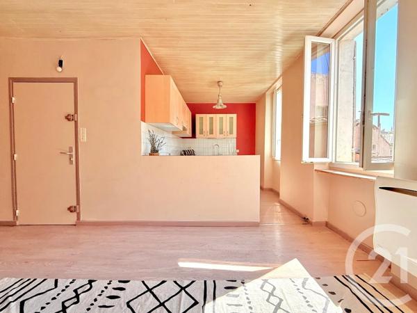 Appartement F2 à vendre  2 pièces - 45 m 2   MARSEILLE  - 13006