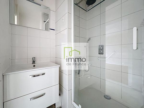 Appartement Lille T3 lumineux avec balcon et garage - secteur Cormontaigne