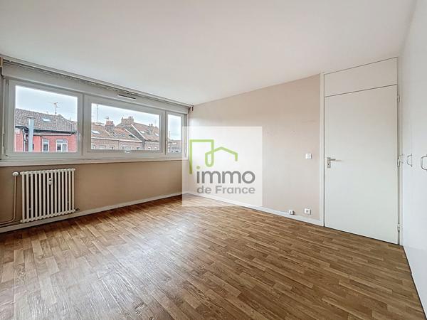 Appartement Lille T3 lumineux avec balcon et garage - secteur Cormontaigne