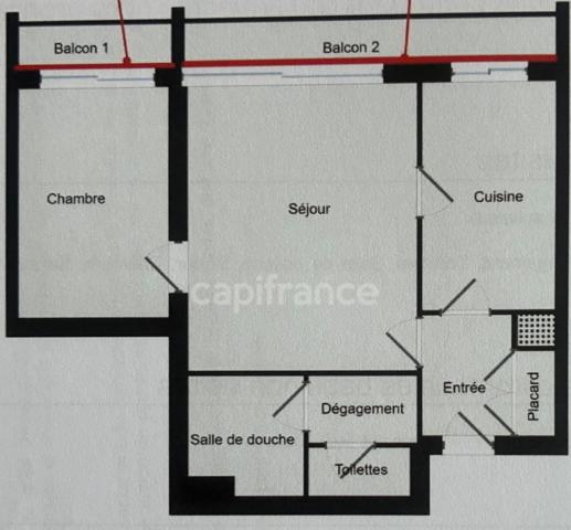 *Dans le quartier des ormeaux* Appartement de 46 m² exposé Ouest, vue dégagée sur la ville et la mer, parking et cave