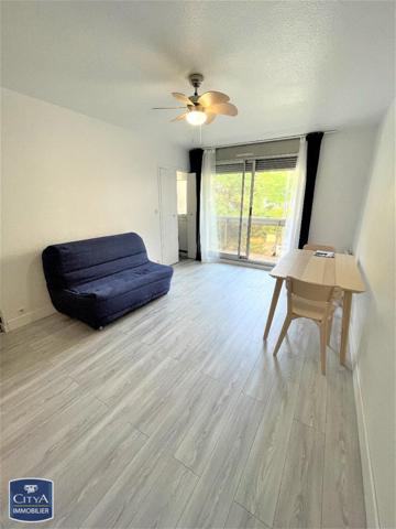 Appartement à louer 1 pièce 24.07m²