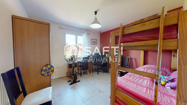 La Hume : Villa moderne avec piscine et jardin