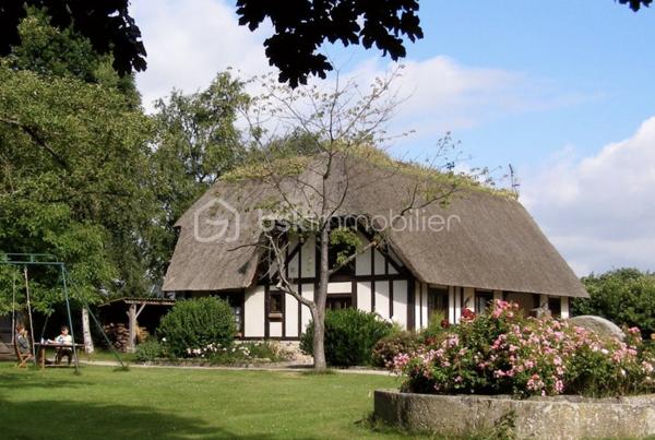 Maison traditionnelle de 307,08 m²