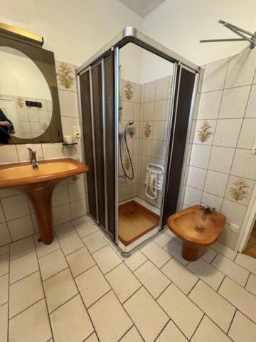 Maison à Fresnay-sur-Sarthe, 72130 - 4 pièces 75m²